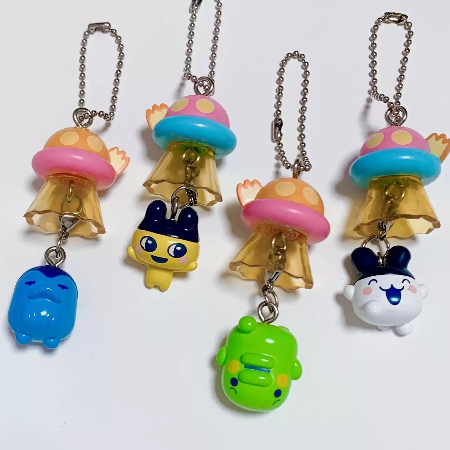 Bandai Tamagotchi UFO Swing Ca - Model Kit Ufo 评论和价格