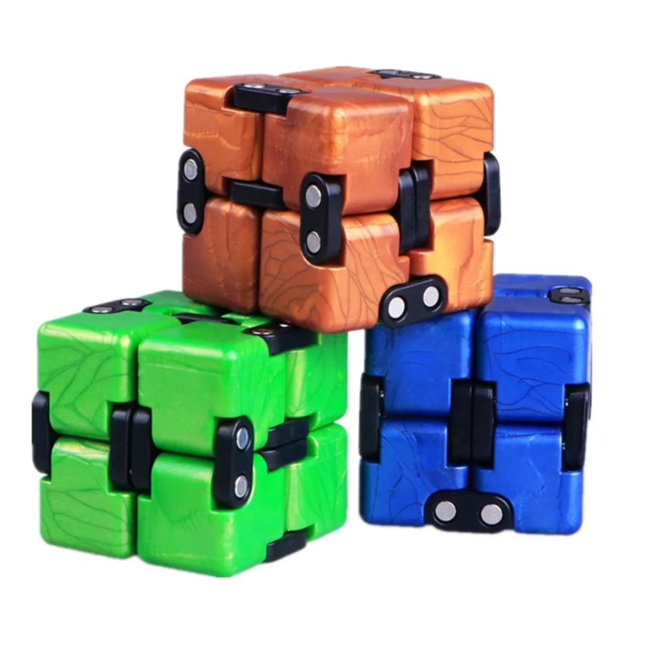 QiYi 2x2 Crazy Cube 2x2x2 Endl - Model Kit Infinite Dimension 评论和价格