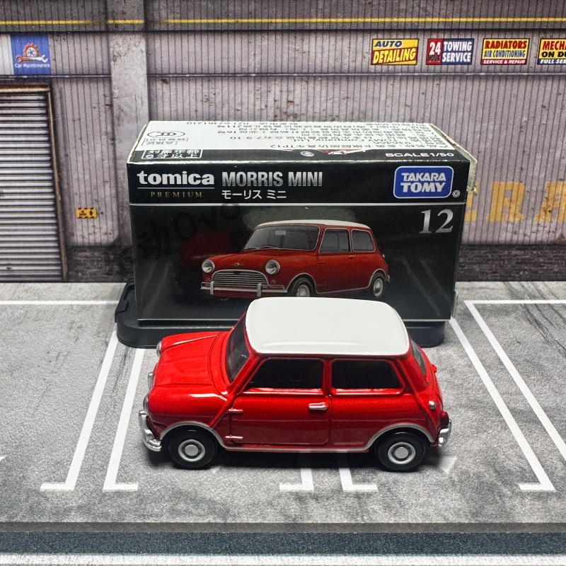 TOMY Premium Black Box 1:12 Sc - Model Kit Bmw 评论和价格