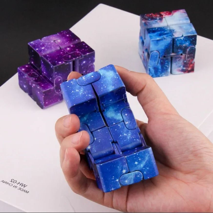 Infinite Flip Magic Cube Starr - Model Kit Infinite Dimension 评论和价格